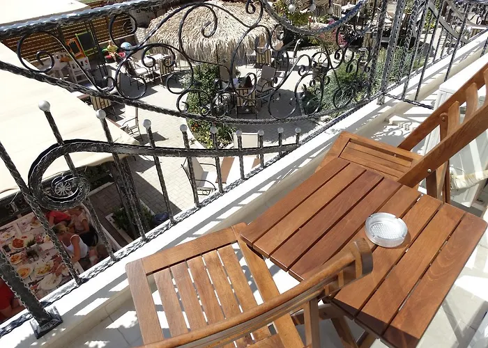 The Step Family 2* סאני ביץ'